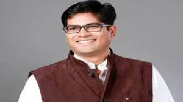 वित्त मंत्री श्री ओ पी चौधरी के विभागों के लिए 12 हजार 389 करोड़ 29 लाख रूपए से अधिक अनुदान मांगे पारित