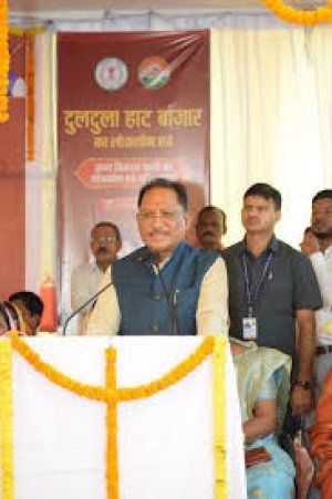 मुख्यमंत्री  विष्णुदेव साय ने दुलदुला में 3 करोड़ से अधिक के विकास कार्यों का किया लोकार्पण व भूमिपूजन