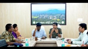 राजस्व एवं पुलिस प्रशासन आपसी समन्वय के साथ करें कार्य - कलेक्टर