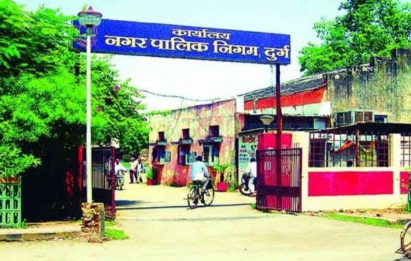 पुलिस बल की मौजूदगी में होगी बकायादारों की संपत्ति का कुर्की  सोमवार से निगम का कुर्की अभियान होगा प्रारंभ, शहर के 72 करदाताओं का एक करोड़ 7 लाख 94 हजार रुपये बकाया