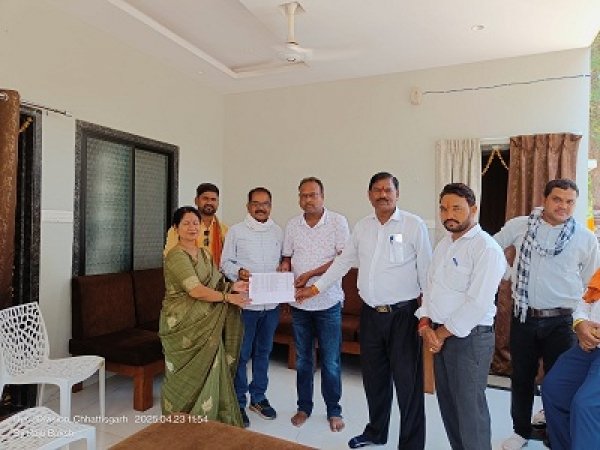 स्पैरो के टैक्स संबंधी शिकायतों का हुआ निराकरण,महापौर द्वारा 30 पीड़ित करदाताओं को लौटाए राशि