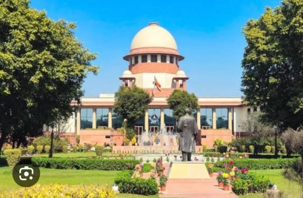 सुप्रीम कोर्ट में 30 सितंबर को कई अहम मामलों पर सुनवाई, CAPF डिपुटेशन से पटाखा प्रदूषण तक गरमाए मुद्दे
