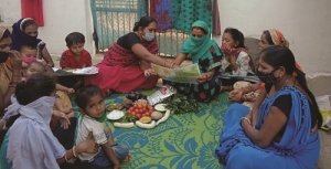 कम वजन के नवजात शिशुओं के बेहतर स्वास्थ्य के लिए कंगारू मदर केयर देने की समझाइश