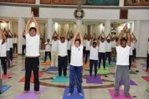 अंतर्राष्ट्रीय योग दिवस पर लोकभवन में किया गया योगाभ्यास