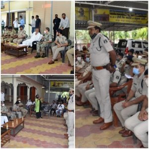 खुडमुड़ा हत्याकांड की सफलता को लेकर पुलिस कर्मियों को गृहमंत्री ने किया सम्मान
