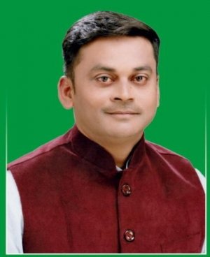 महापौर सबसे पहले राहुल गांधी से बीएनसी मिल उद्योग खुलवाएं - शरद सिन्हा