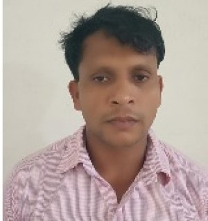 धमतरी पुलिस के द्वारा सर्चिंग के दौरान दो लाख का हार्डकोर ईनामी नक्सली पकड़ा