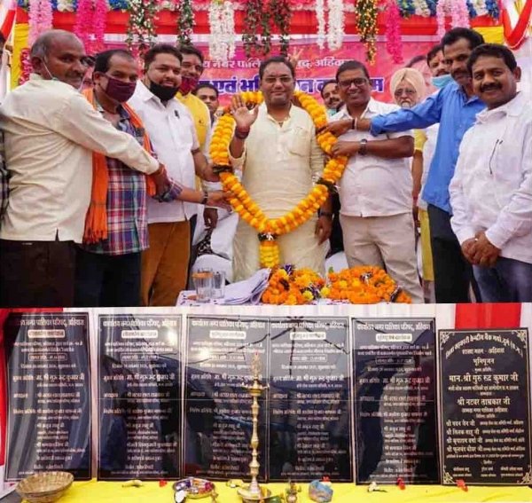 लोक स्वास्थ्य यांत्रिकी मंत्री ने दी अहिवारा को 2 करोड़ रुपए से अधिक के विकास कार्यों की सौगात