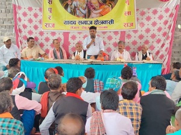 समय निकालकर समाज को संगठित व समाज हित में कार्य करे : हेमकांत