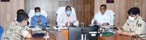बिना कारण घर से निकलने पर कड़ी दण्डात्मक कार्रवाई की जाएगी: कलेक्टर