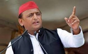 'सीएम योगी लैपटॉप और स्मार्टफोन नहीं चला सकते, अगर चला सकते तो...' : अखिलेश यादव का वार