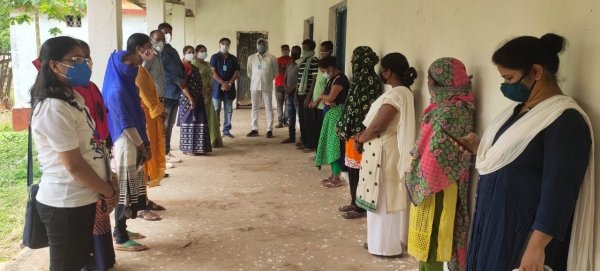 निःशुल्क टीकाकरण के निर्णय का बस्तर की जनता ने मुख्यमंत्री भूपेश बघेल का माना हार्दिक आभार