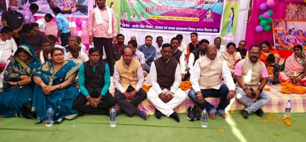 निषाद समाज सिहावा क्षेत्र  का  गुहराज निषाद जयंती एवँ वार्षिक सम्मेलन&nbsp;