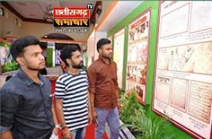 स्वतंत्रता संग्राम सेनानियों की दुर्लभ चित्रों ने लोगों को किया आकर्षित