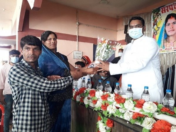 ग्राम विकास के लिए पैसों की कमी नहीं होगी :- संसदीय सचिव गुरुदयाल सिंह