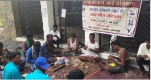 तेलंगाना से आए कलाकारों को बस्तर ढ़ोकरा आर्ट का दिया जा रहा प्रशिक्षण