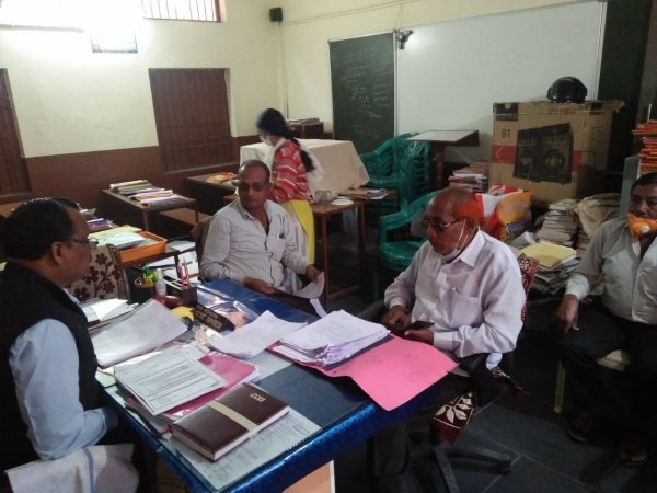 निगम ने आज वारंट नोटिस से वसूला 7,00,375 रु0 टैक्स ,अन्य संपत्तिकर दाताओं से अपील बकाया टैक्स जल्द जमा करायें-निगम