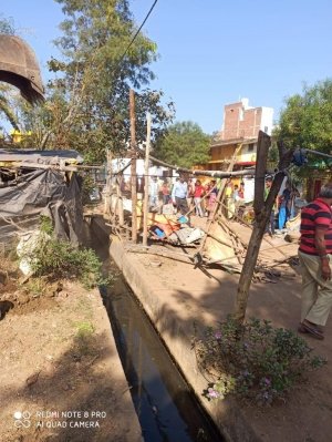 घासीदास नगर हो रहे अतिक्रमण को निगम ने हटाया