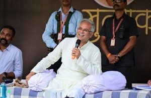 पोड़गांव में मुख्यमंत्री की बड़ी घोषणाएं...