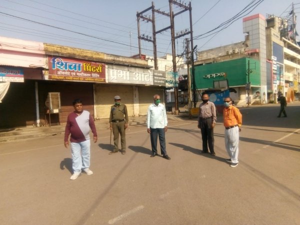 लाॅकडाउन में व्यवस्था बनाए रखने भिलाई निगम की टीम मुस्तैद, निगम आयुक्त ऋतुराज रघुवंशी ने अधिकारियों को दी जिम्मेदारी