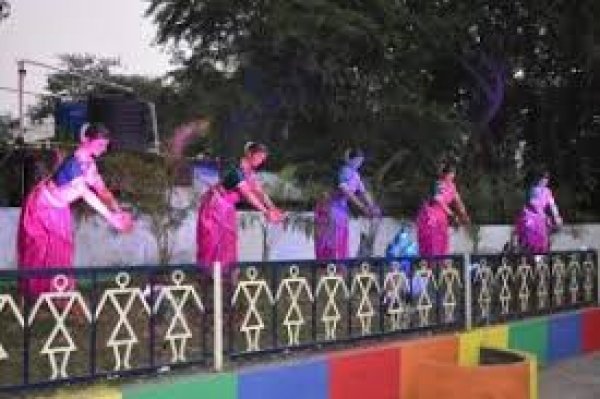 सीसीटीवी कैमरा में मिला फुटेज, मूर्तियों से छेड़छाड़ व सामान चोरी करने वाले व्यक्तियों होगी एफआईआर दर्ज