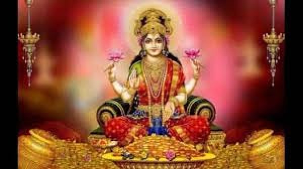 शाम को ये काम करने से नाराज होती हैं देवी लक्ष्मी, होती है धन की हानि