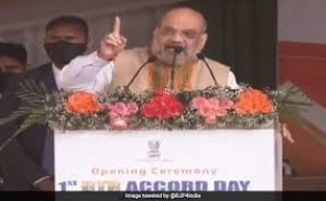 कांग्रेस पर बरसे अमित शाह, बोले- जो अपने समय में शांति नहीं ला सके वो हमें सलाह दे रहे