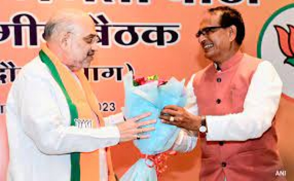 शिवराज कैबिनेट में जल्द शामिल हो सकते हैं 3 नए मंत्री, राज्यपाल से मुख्यमंत्री ने की मुलाकात