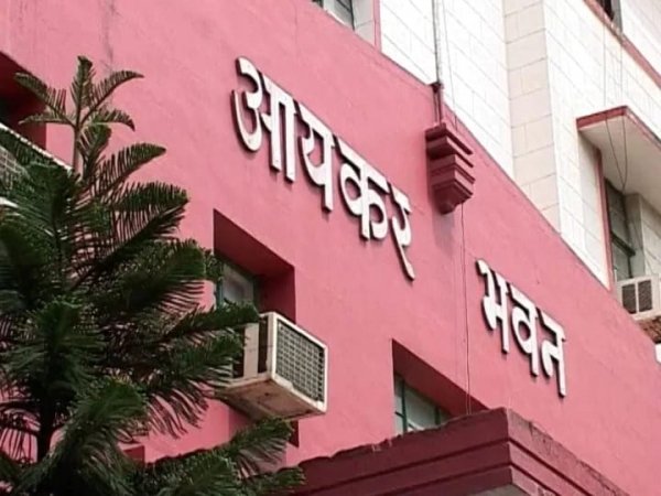 चुनाव के बीच छत्तीसगढ़ में IT की रेड , सोम ग्रुप ठिकानों पर पड़ताल जारी&hellip;