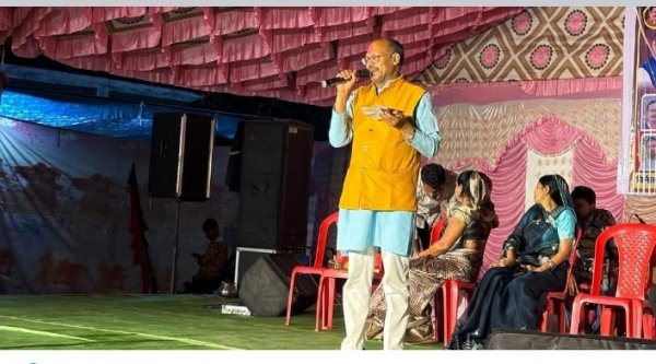 "दीपावली की खुशी में ग्राम खोरपा का रंगझाझर कार्यक्रम&mdash;लोक परंपरा और एकता की अद्भुत छटा"