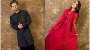 फ्रेंड की सगाई में दीपिका-शोएब ने लूटी लाइमलाइट, स्टाइलिश कपल के लुक की फैन्स कर रहे तारीफ