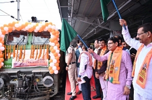 छत्तीसगढ़ के 850 श्रद्धालु अयोध्या के लिए रवाना