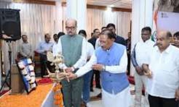 राज्यपाल रमेन डेका और मुख्यमंत्री विष्णु देव साय की उपस्थिति में लोक भवन से &lsquo;नशा मुक्त युवा विकसित भारत संकल्प अभियान&rsquo; का शुभारंभ