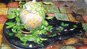 भोलेनाथ को क्यों नहीं चढ़ती है मेहंदी, हल्दी और तुलसी