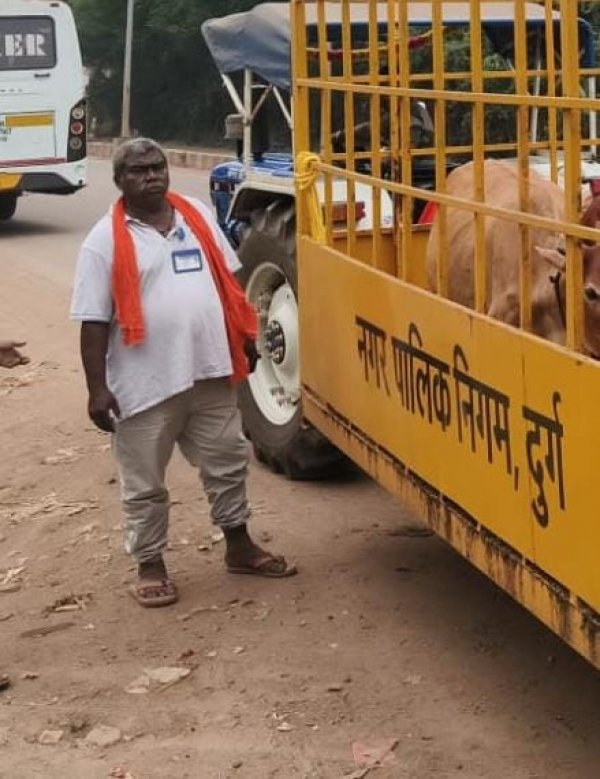 श्रद्धांजलि समाचार ?️ नगर निगम दुर्ग के अतिक्रमण शाखा के कर्मठ कर्मचारी धर्मेंद्र कुमार मनहरे (मंणी) का आकस्मिक निधन &mdash; निगम परिवार शोकाकुल