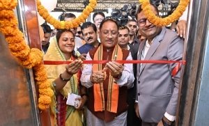 छत्तीसगढ़ में आस्था को मिला नया संबल मुख्यमंत्री विष्णु देव साय ने मुख्यमंत्री तीर्थ दर्शन योजना का  किया शुभारंभ