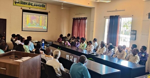 प्रधानमंत्री श्री नरेन्द्र मोदी ने किसान सम्मान निधि की 18वीं किस्त की राशि किसानों के बैंक खाते में किया हस्तांतरित