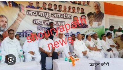 दुर्ग कांग्रेस की 'वीरगाथा': सेनापति ने ही डाले हथियार, फ़ौज चली जंग लड़ने&mdash; अस्तित्व खतरे में!