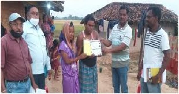 दिव्यांग दम्पत्ति के लिए मनरेगा का सहारा, आर्थिक तंगी से मिली राहत