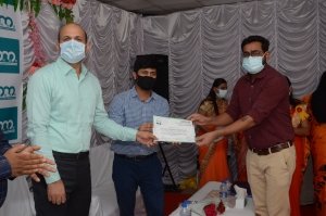 कोरोना काल में बेहतर सेवाओं के लिए डॉक्टरों सहित 150 से अधिक कर्मियों का हुआ सम्मान... बीएम शाह हॉस्पिटल व रिसर्च सेंटर में आयोजन, कलेक्टर भुरे हुए शामिल