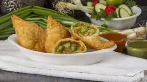 चाय का स्वाद डबल कर देंगे मटर के समोसे, जानें रेसिपी