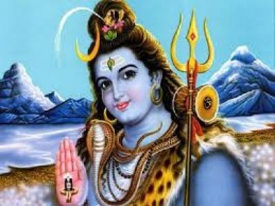 भगवान शिव की आराधना करते समय भूलकर भी न करें ये गलतियां