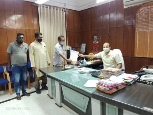 मुस्लिम समाज द्वारा कोरोना केयर सेंटर खोले जाने की कलेक्टर भूरे से मांगी अनुमति