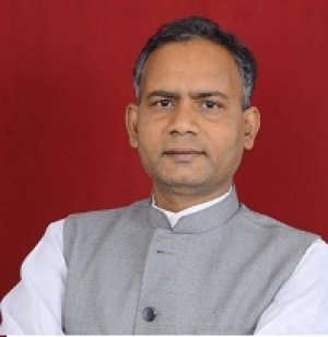 धान का कटोरा और धान के किसान हमारी पहचान है, अर्थव्यवस्था की धूरी है, इसे मिटाने पर तुली है सरकार