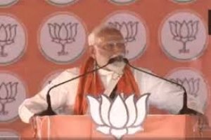 "इंडिया गठबंधन अपने वोट बैंक के लिए &lsquo;मुजरा&rsquo; कर रहा है" : PM मोदी