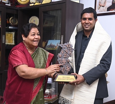 ​​​​​​​​​​​​​​रायपुर : राज्यपाल से  गणेश कर ने की सौजन्य भेंट