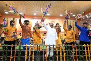 लोरमी में अरुण साव ने हजारों बहनों संग मनाया तीजा तिहार ,महादेव की पूजा-अर्चना कर क्षेत्र की माताओं-बहनों की खुशहाली की कामना, लोकगीतों से गूंजा मानस मंच
