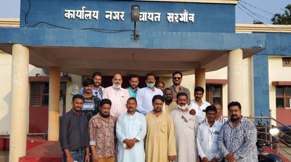 मनोनीत पार्षद मुकेश साहू ने लिया शपथ