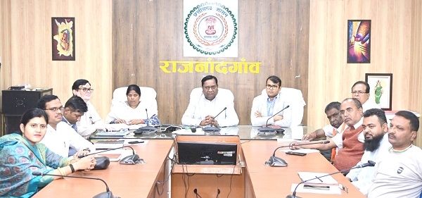 निष्पक्ष एवं पारदर्शी तरीके से संपन्न होगी मतगणना प्रक्रिया-कलेक्टर मतगणना स्थल पर मोबाईल एवं इलेक्ट्रानिक उपकरण ले जाना रहेगा पूर्णत: प्रतिबंधित