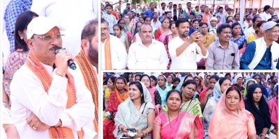 सरगुजा जिले के ग्राम सिलमा में अचानक उतरा मुख्यमंत्री साय का हेलीकॉप्टर,खाट में बैठकर ग्रामीणों से किया संवाद: सुनी समस्याएं, समाधान के दिए निर्देश